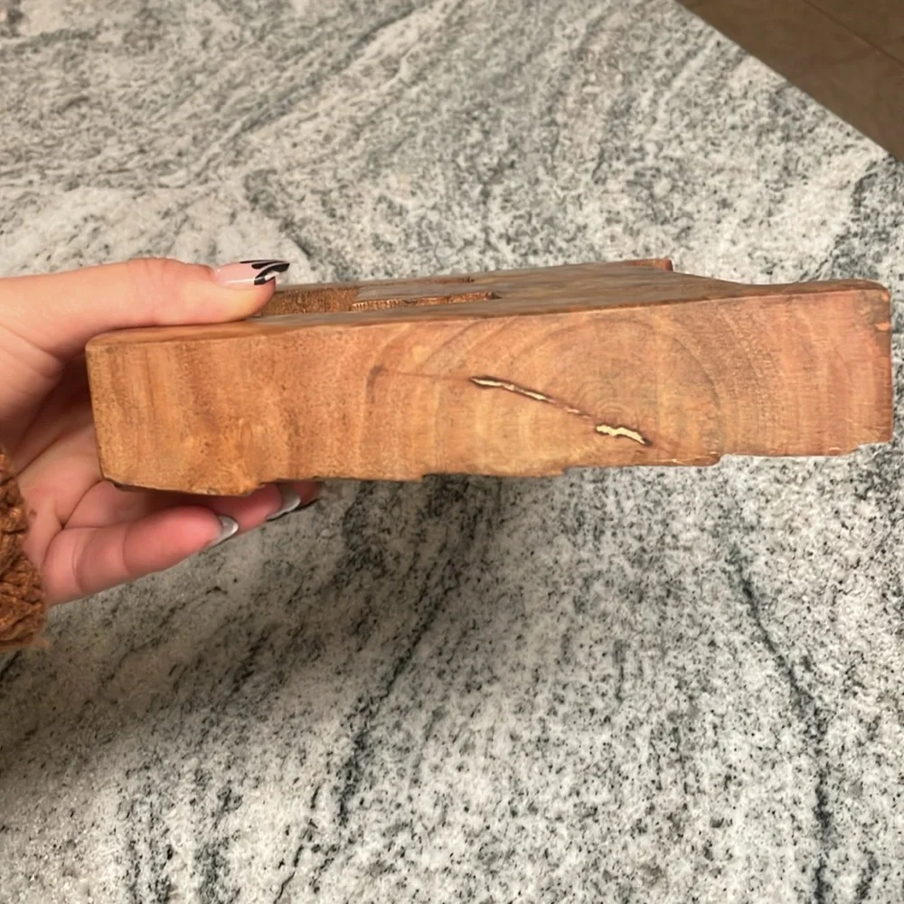 Wooden letter E - Picture 5 of 5